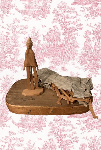 Wooden jumpin jack